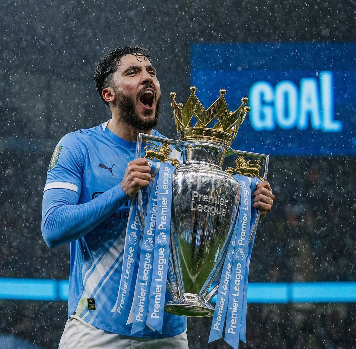 Rainy Premier League Trophy Celebration