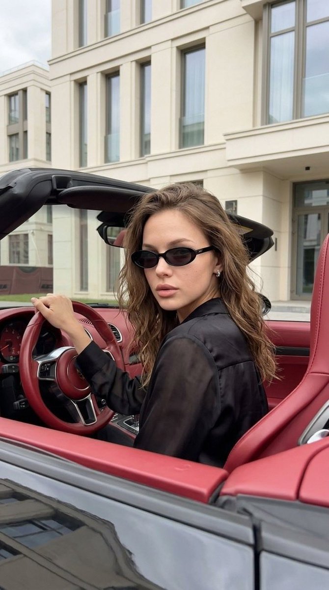 Lifestyle and Luxury Fashion Portraits