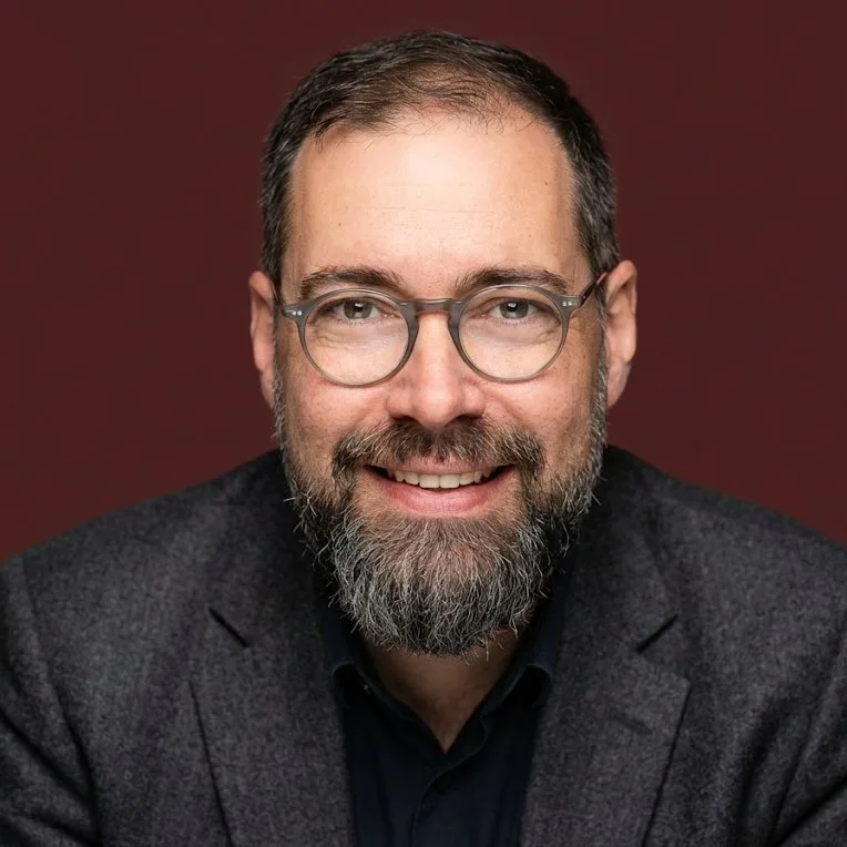 Professional Headshot Creator
