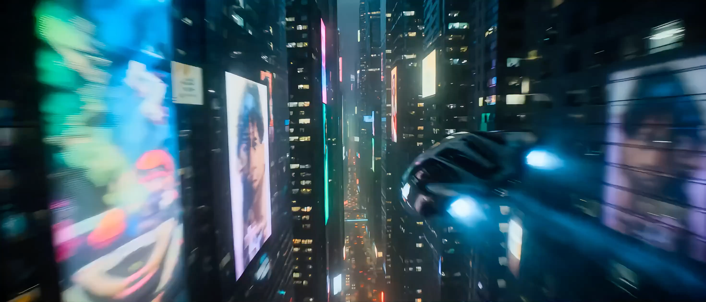 Hollywood Sci-Fi Cyberpunk City Flight Scene