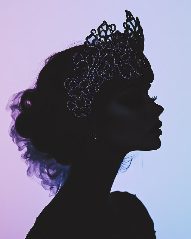 Leather Headpiece in Dark Silhouette