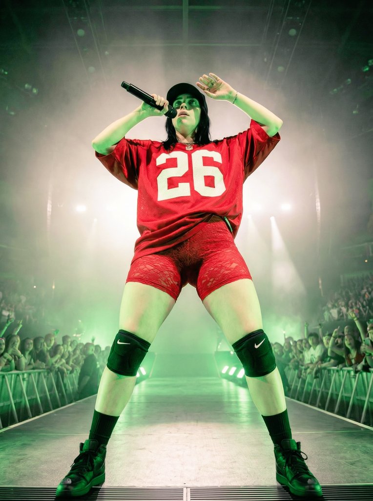 Green Light Stage Dominance