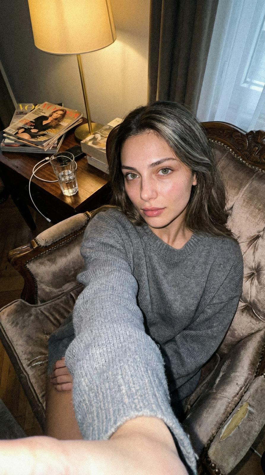 Cozy Morning Selfie Vibes