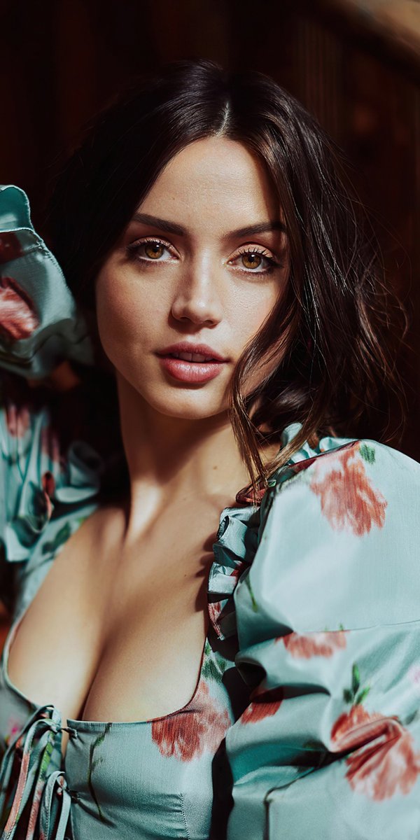 Celebrity Style Visual Collection