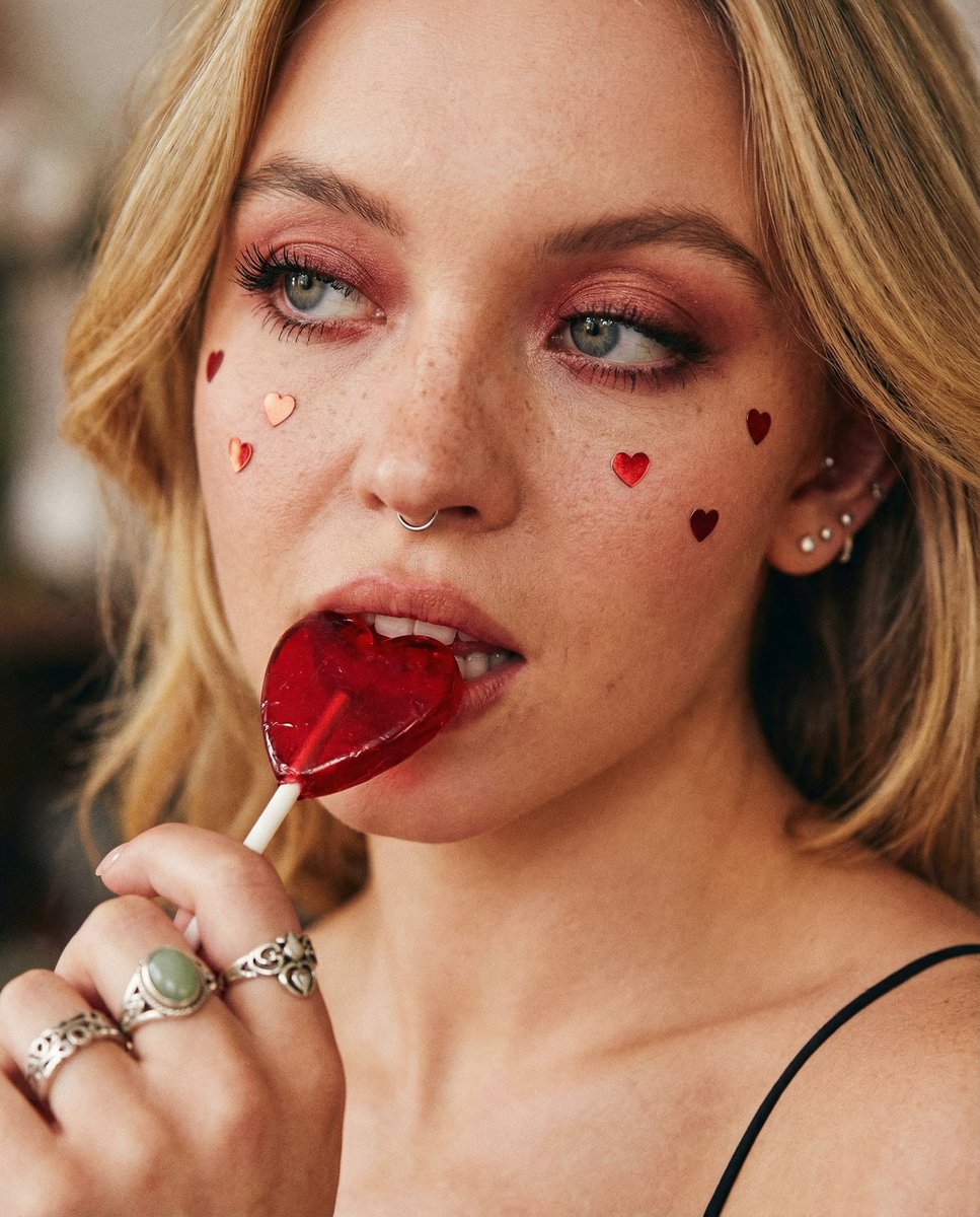 Crimson Heart Lollipop Girl
