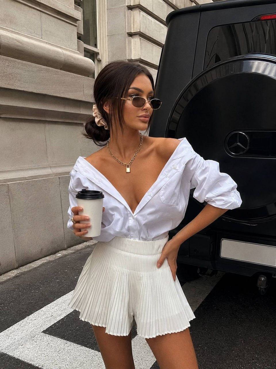 Street Luxury Cool-Tone Editorial