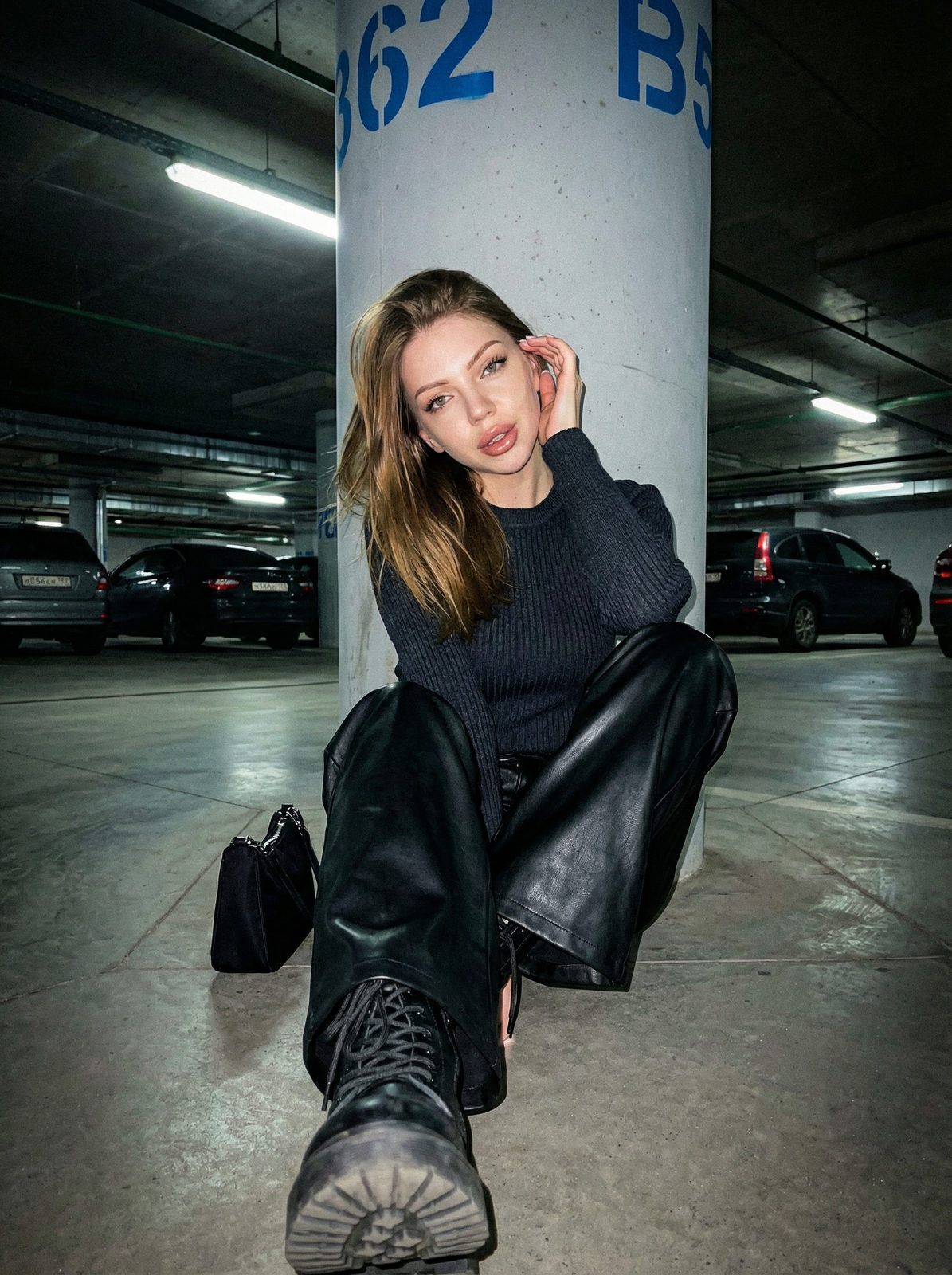 Underground Flash Portrait Girl