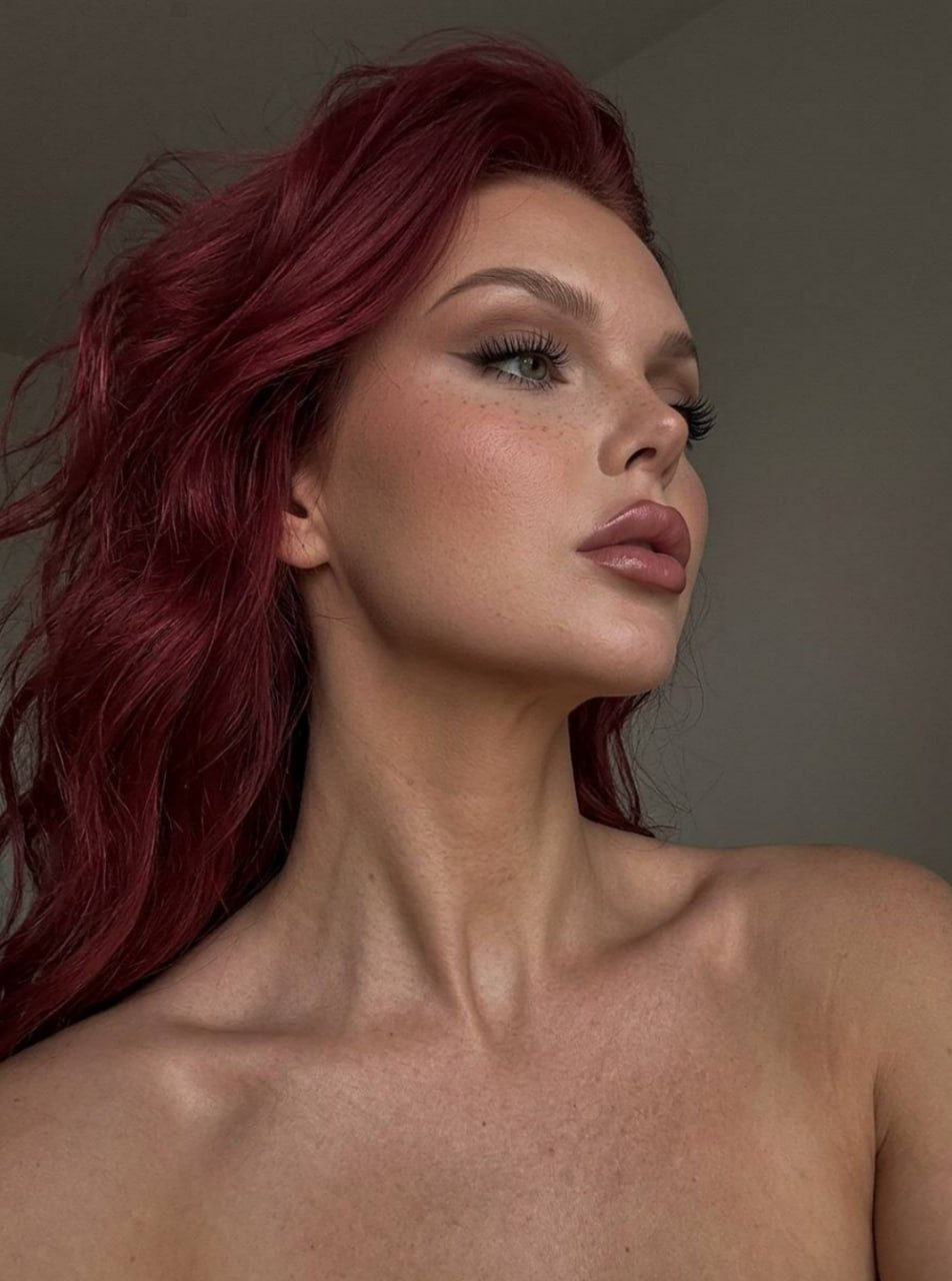 Mysterious Side-Profile Selfie Glow