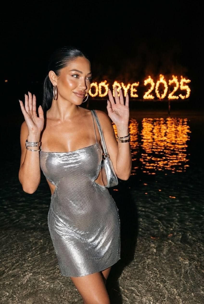 Silver Glow Beach Farewell to 2025