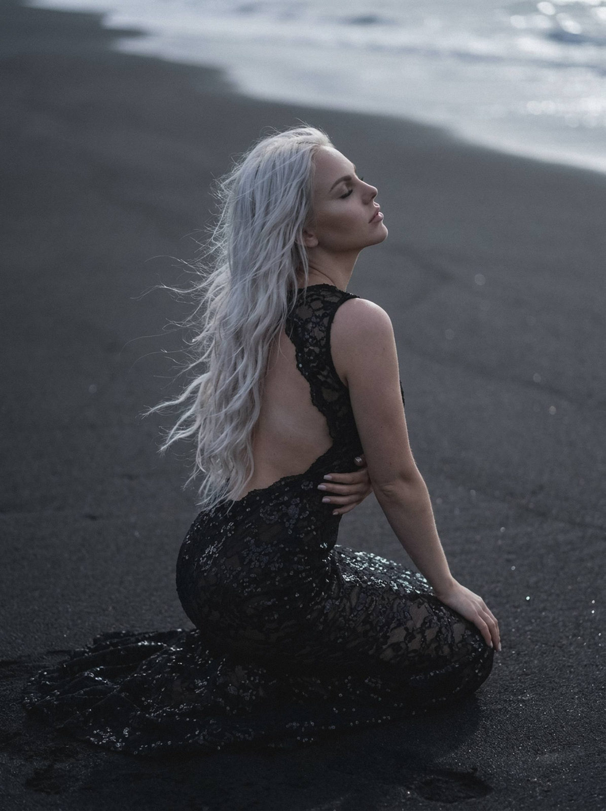 Silver-Haired Lace Beach Reverie