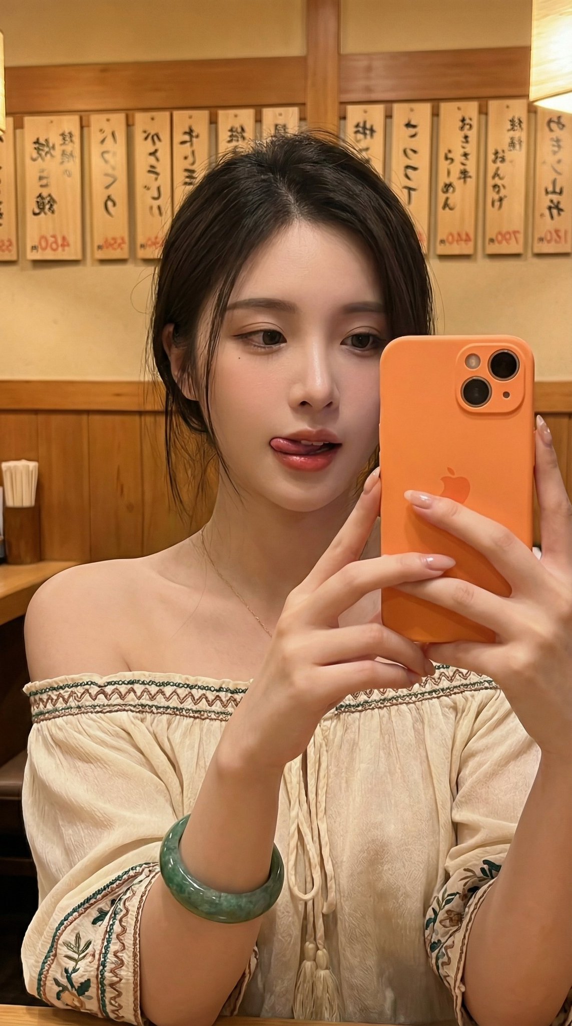 Cute Selfie at Izakaya