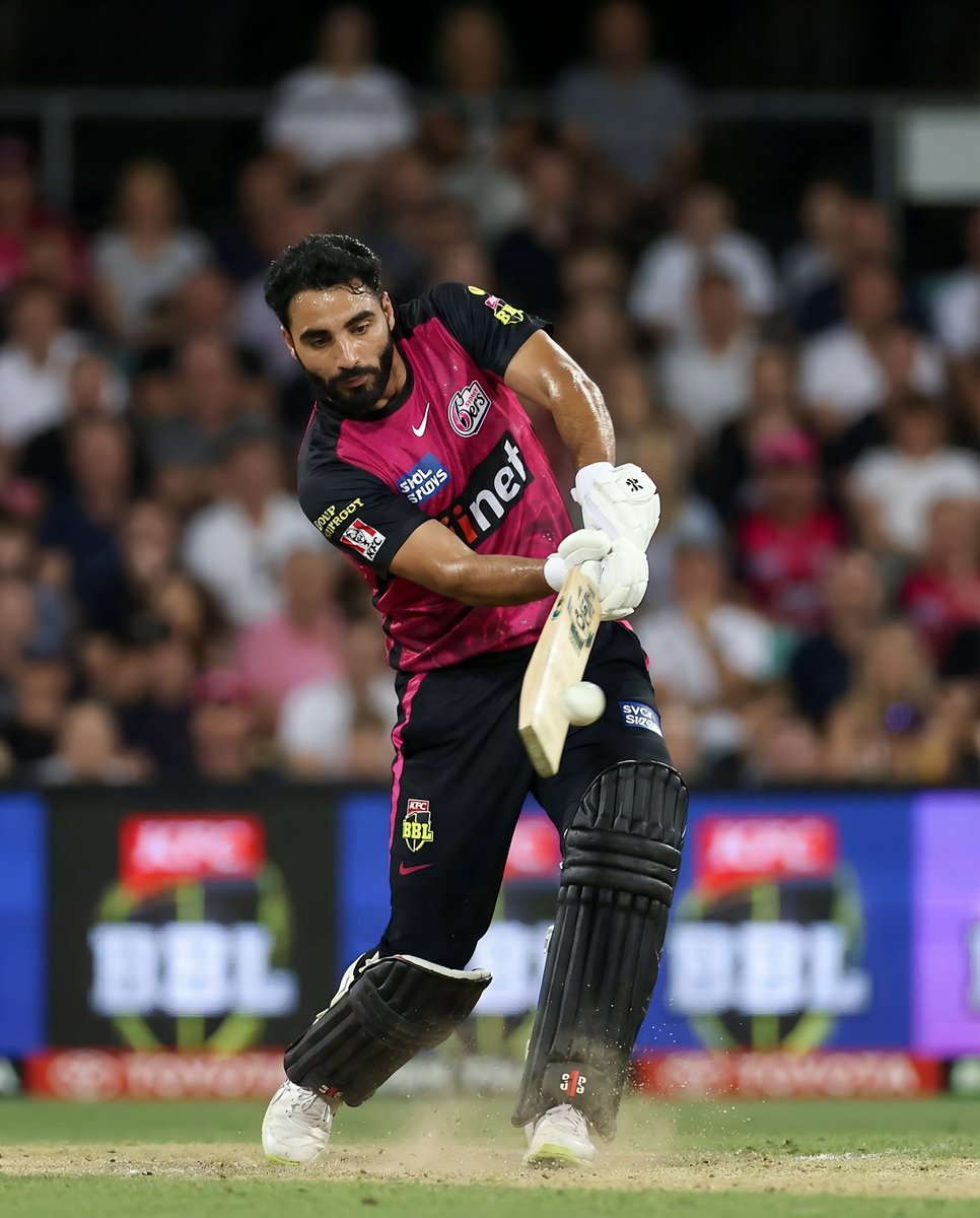 BBL Cricket Star Action Shot