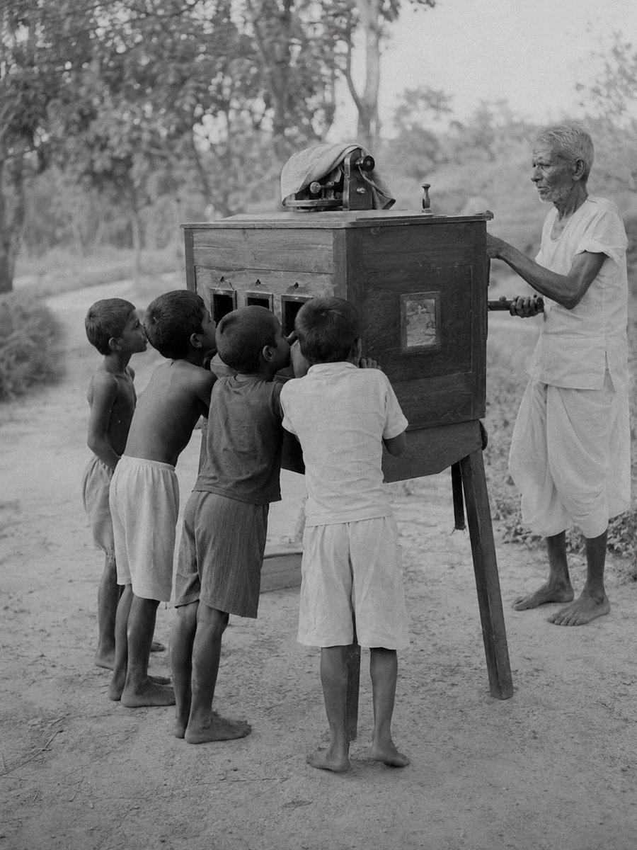 Vintage Village Bioscope Nostalgia