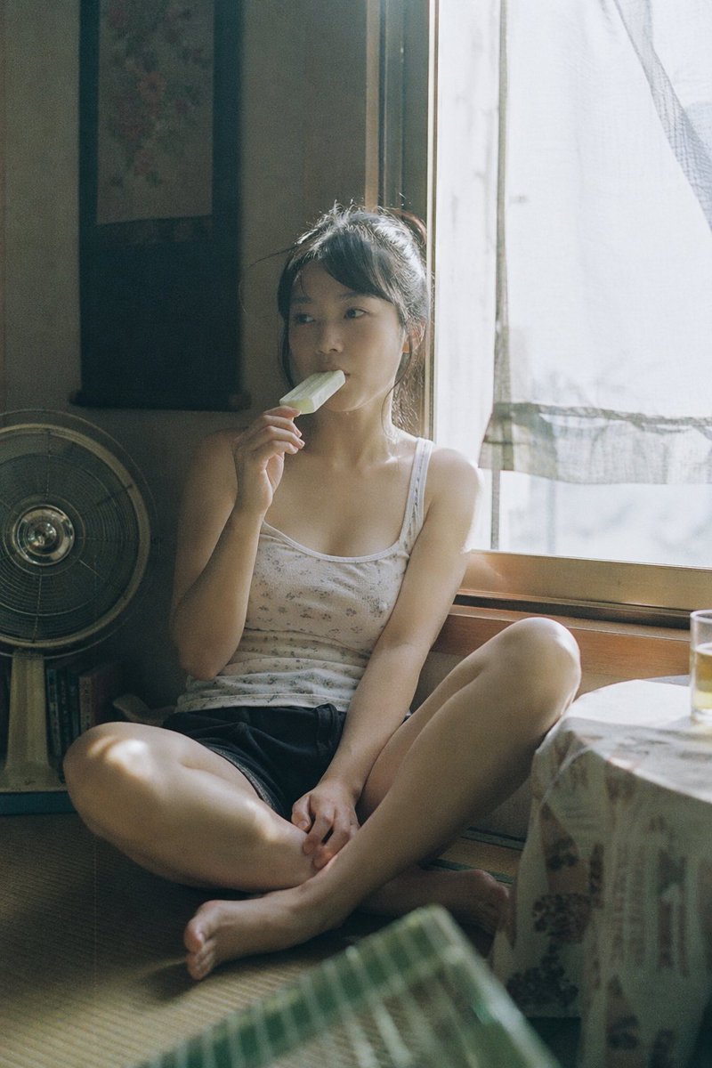 Summer Window Film Memory