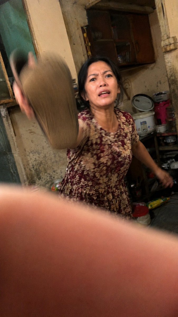 Kitchen Slipper Attack Caught on Camera