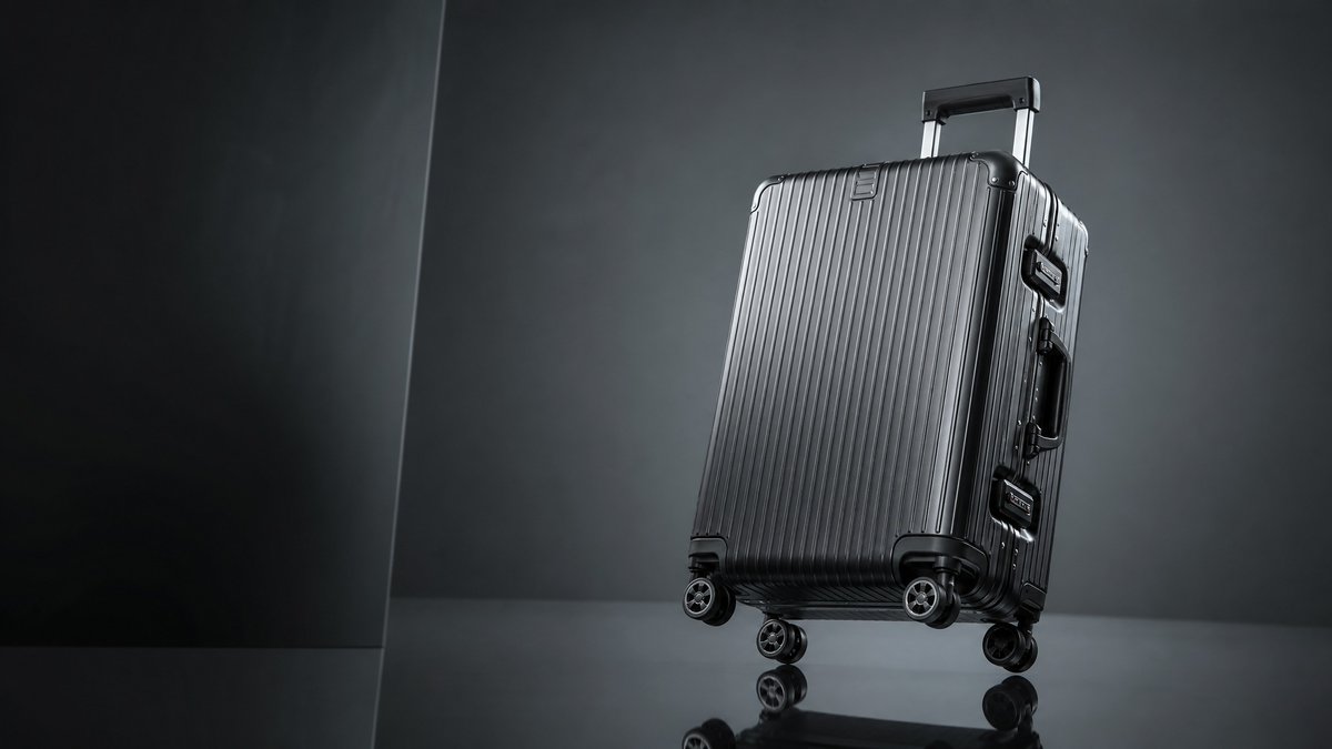Luxury Suitcase Cinematic Product Shot