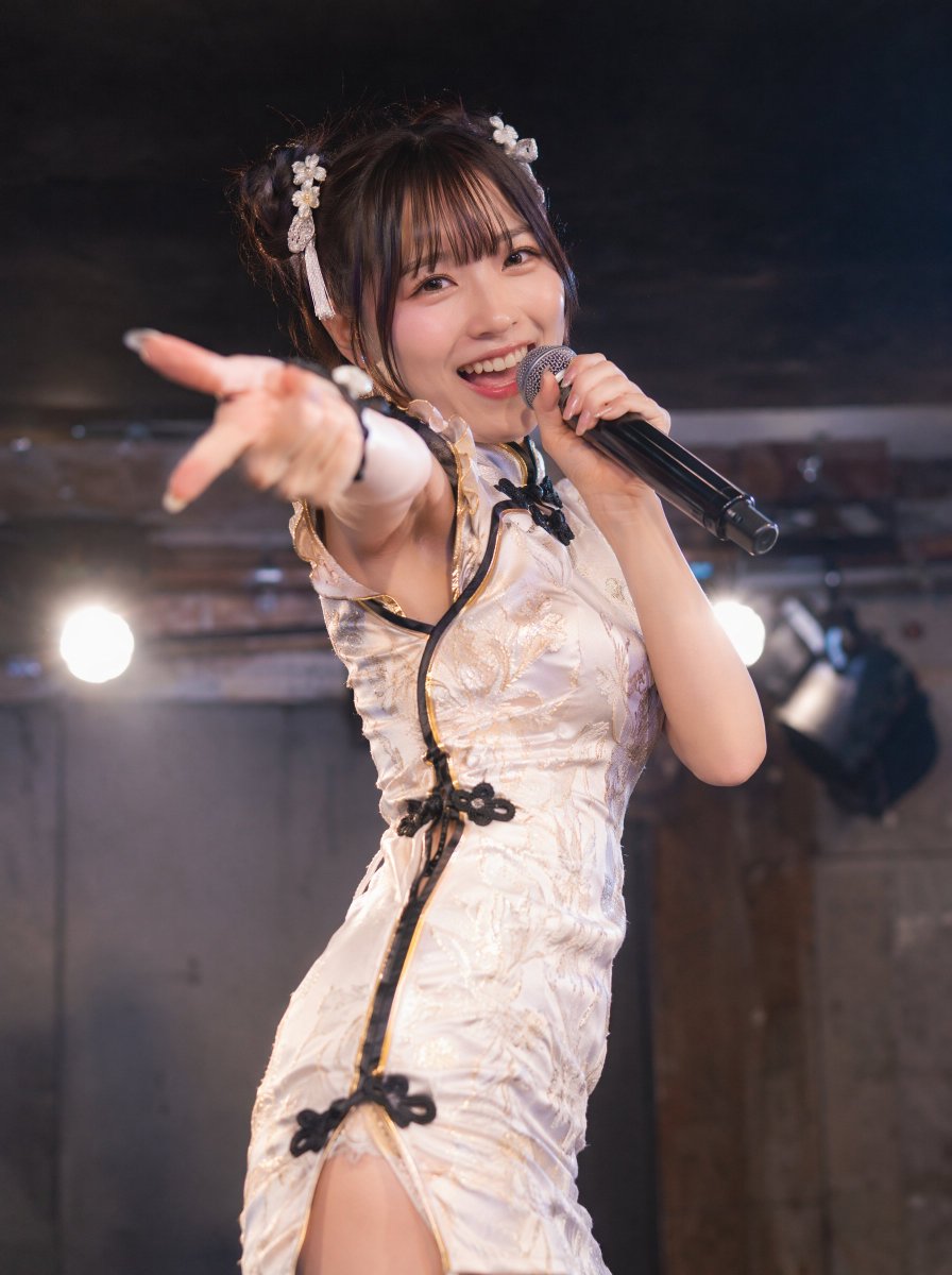 Idol Singer Live Stage Performance