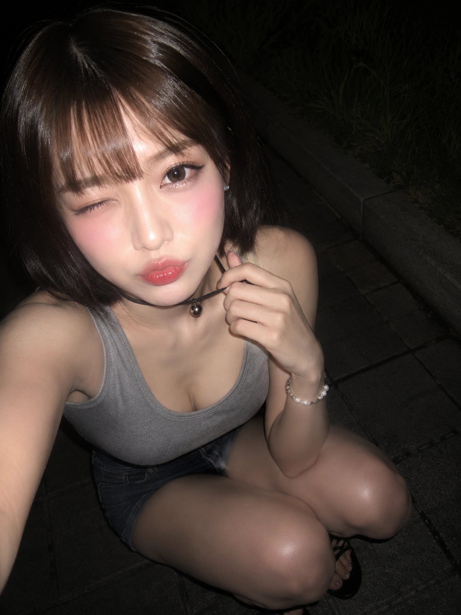 Night Flash Sweet Cool Girl