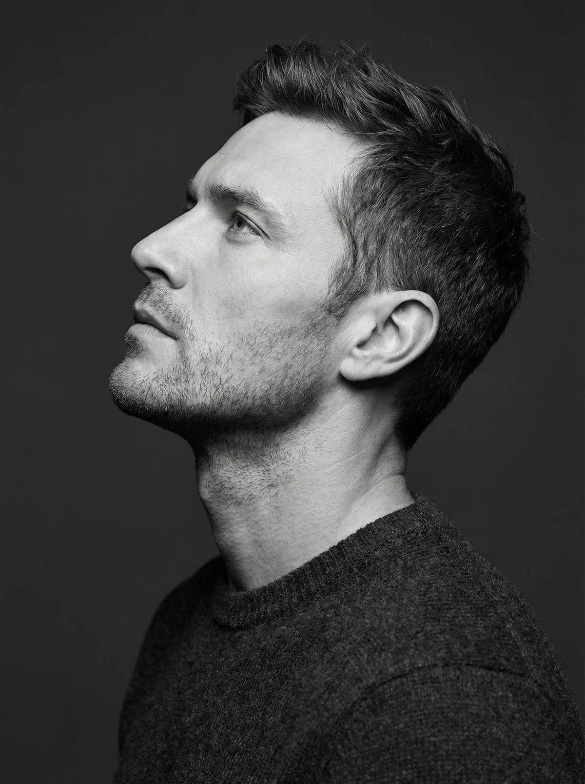 Profile Portrait - B&W Minimal