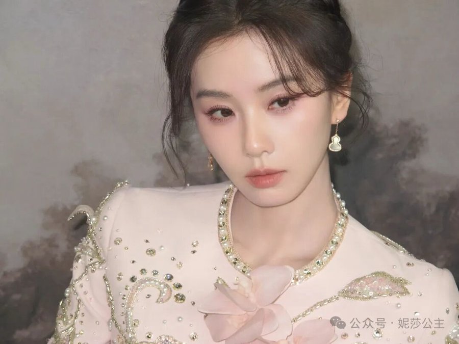 Museum Portrait Masterpiece