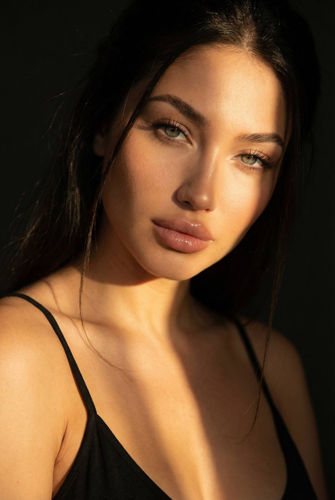 Golden Light Cinematic Beauty