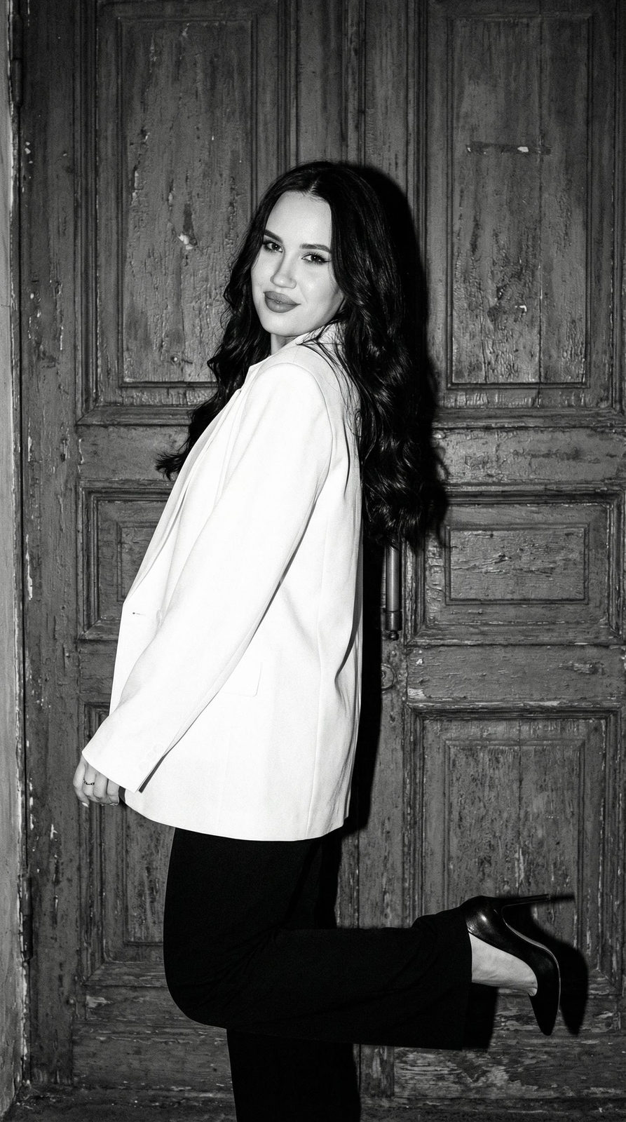 B&W Flash Fashion Editorial