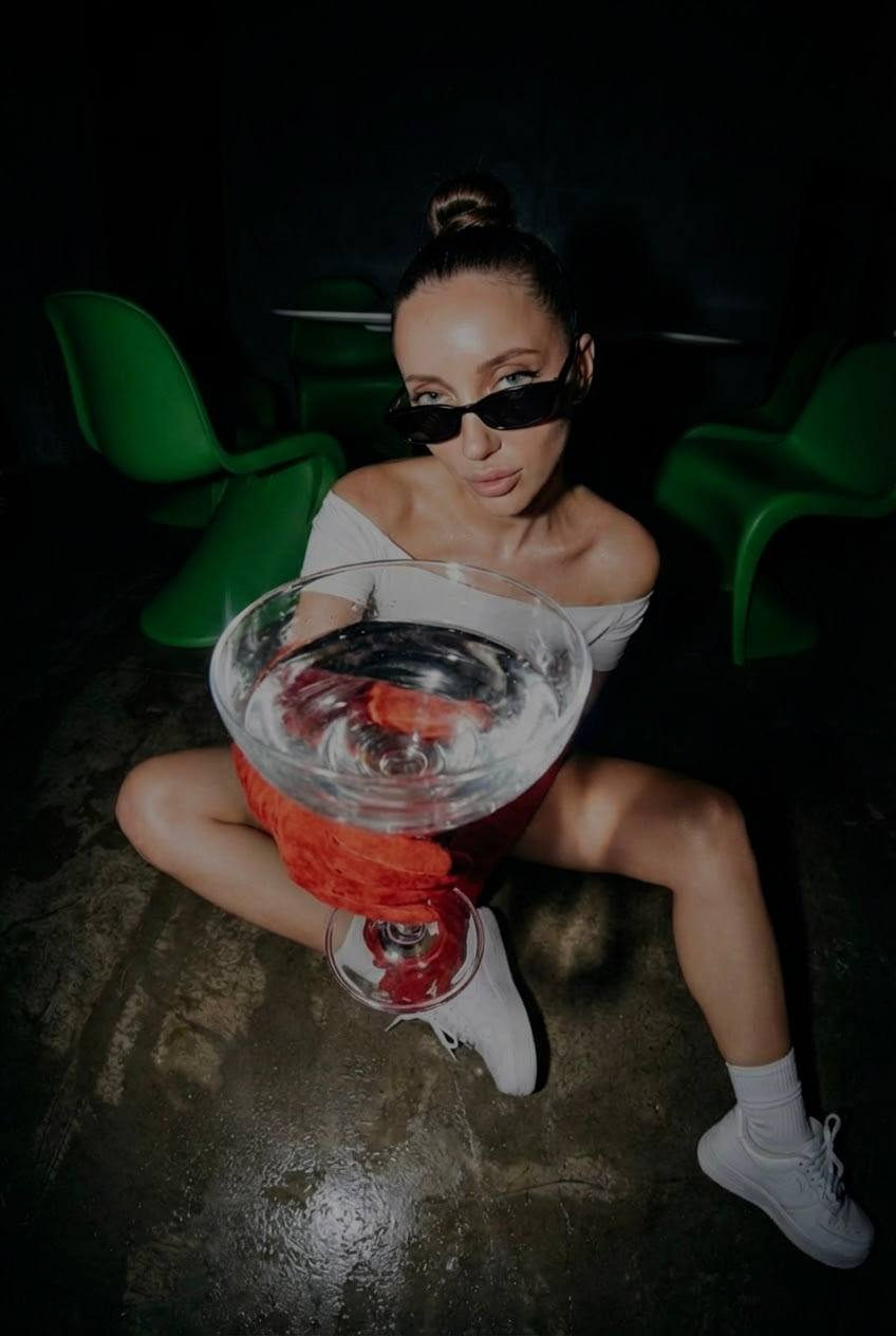 Y2K Afterparty Flash Snapshot