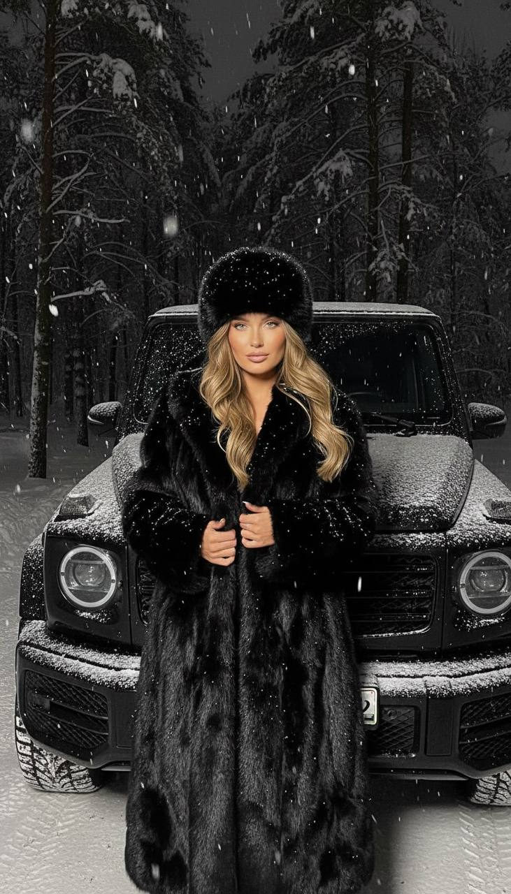 Snow Night Fur G-Wagen Glamour