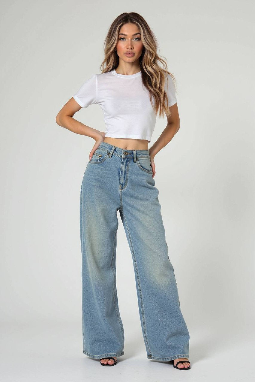 Chic Wide-Leg Denim Editorial Look