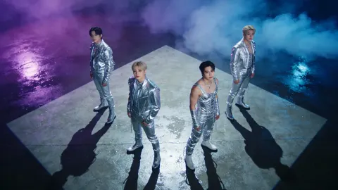 Futuristic K-Pop Concept