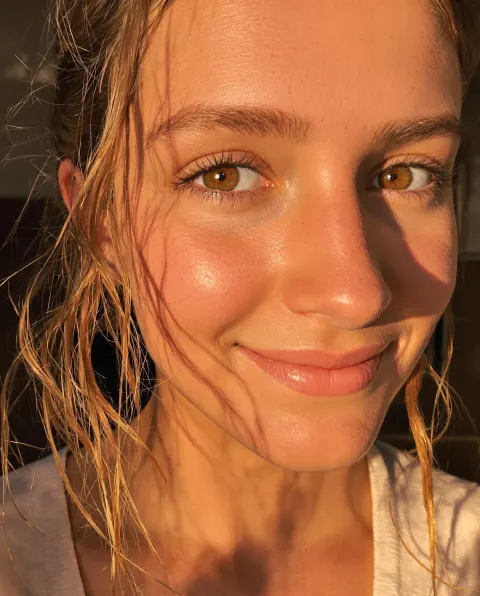 Girl Snapchat Selfie Golden Hour