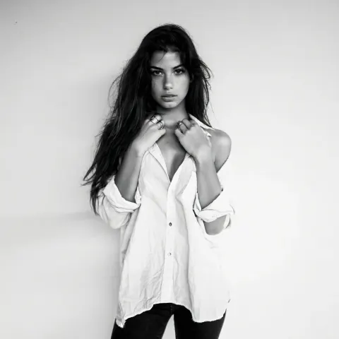 Black White Portrait Minimalist