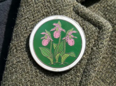 Badge With Pink Lady Slippers
