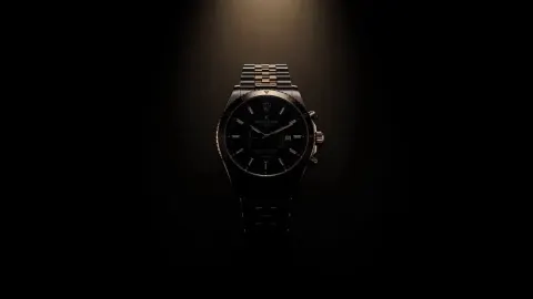 Luxury Watch Dramatic Beam Product Shot