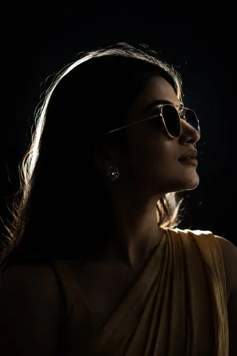 Dark Silhouette Rim-Light Portrait