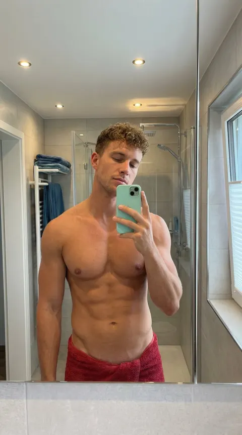 Muscular Man Bathroom Selfie