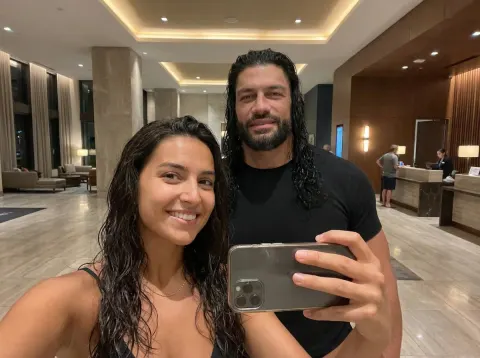 Casual Celeb Selfie Encounter
