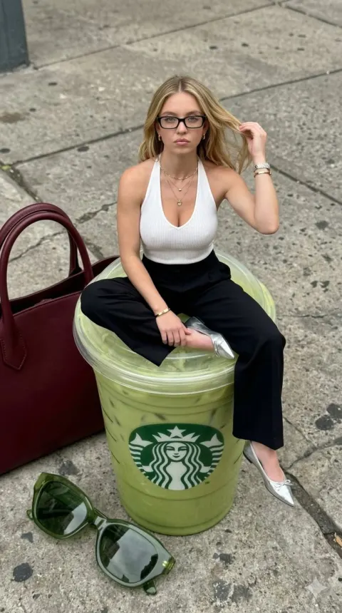 Mini Girl on Matcha Lid