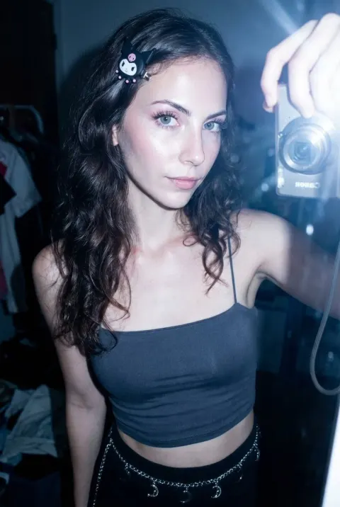 Y2K Cyber Ulzzang Mirror Selfie