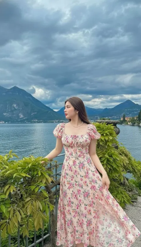 Dreamy Maiden at Lake Como