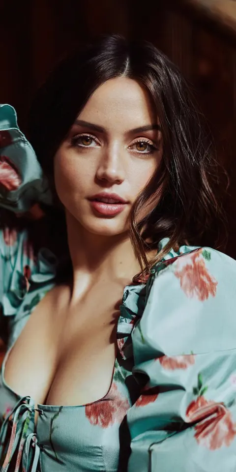 Celebrity Style Visual Collection