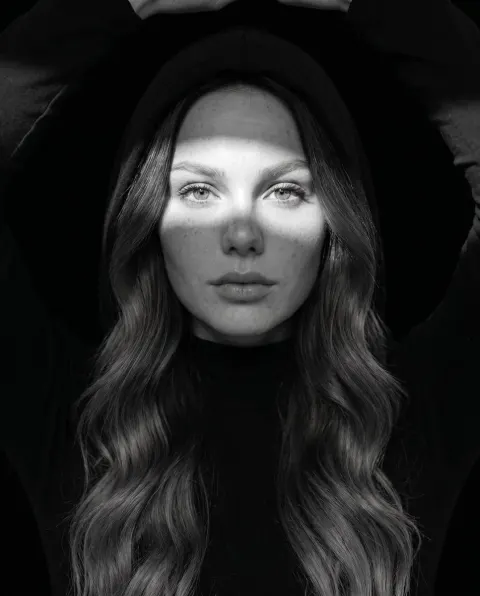 Ultra-Realistic Monochrome Portrait Art