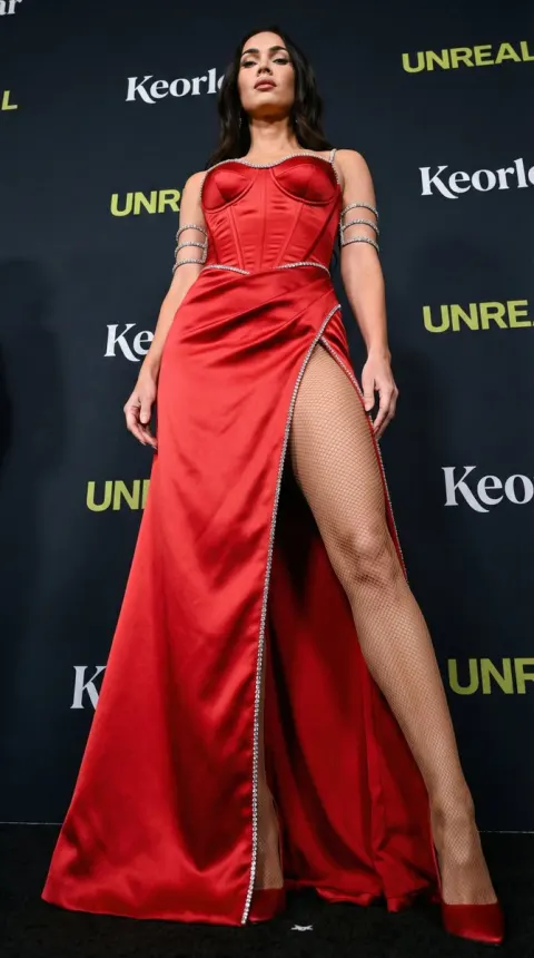 Worm's Eye View Red Carpet