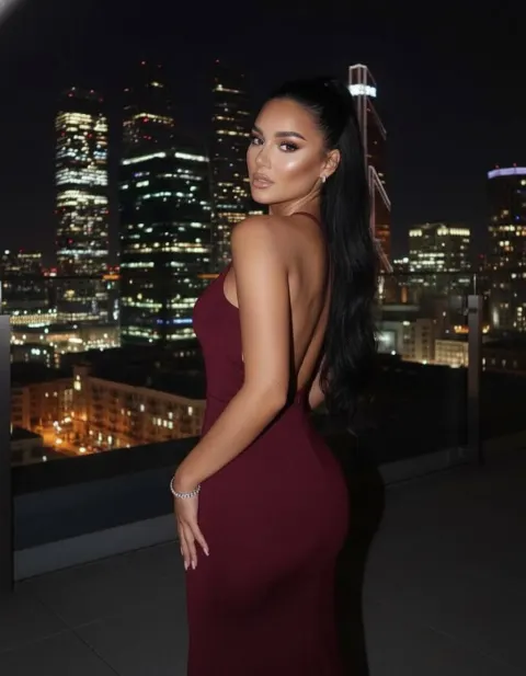 Midnight Glamour: Rooftop Diva