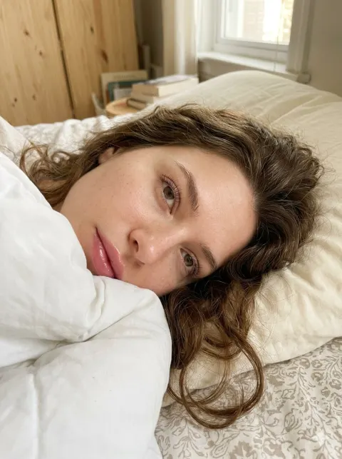 Cinematic Golden Morning Bedroom Selfie