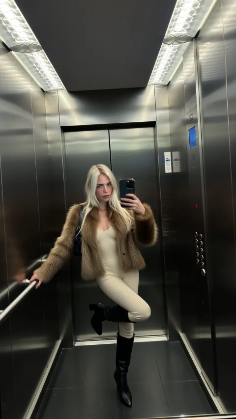 Elevator Mirror Selfie Fashion