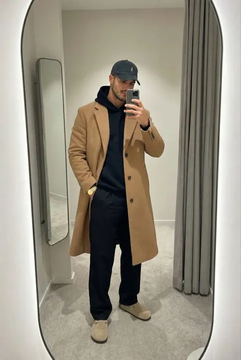 Camel Coat Mirror Selfie Style