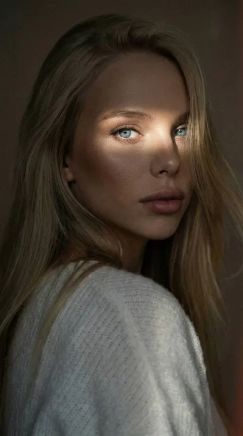 Cinematic Blonde Beauty Portrait