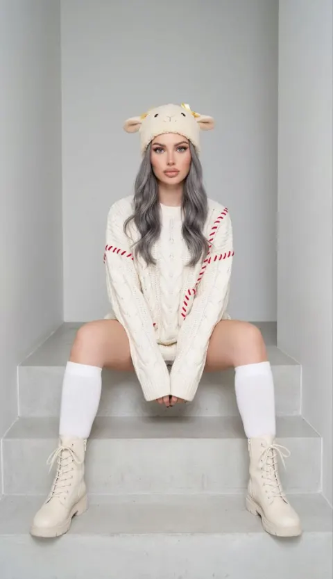 Cream Knit Fashion Portrait