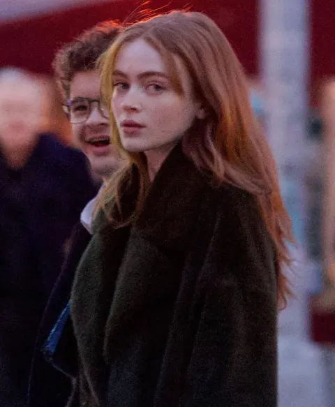 Cinematic Evening Street Elegance